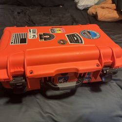 Nanuk 935 Waterproof Hard Case With Laptop Insert / Dividers