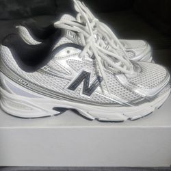 740 new balance Size 6 like new Worn Once $70