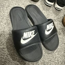 Nike Sandles 