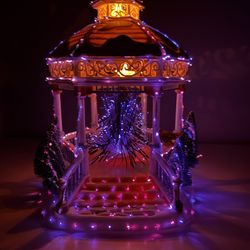  NEW (Old Stock) Vintage 2002 Avon Holiday Splendor Lighted Fiber Optic Gazebo ✨See Details Below✨