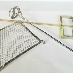 Sheetrock Mud And Paint Paddles 