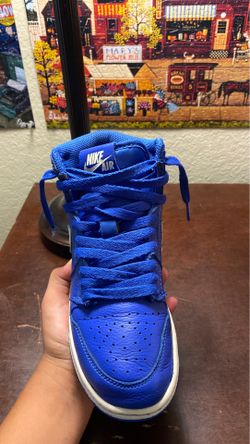 Air Jordan 1 Retro High OG Hyper Royal (size 3.5)