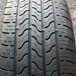 225 65 17 used FREE MOUNTING AND BALANCING /326 MORRIS AVE ELIZABETH 07208 (REAR BUILDING)
