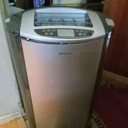 FULL ROOM AIR CONDITIONER BLOWS SO ❄ COLD ❄!!!!!!