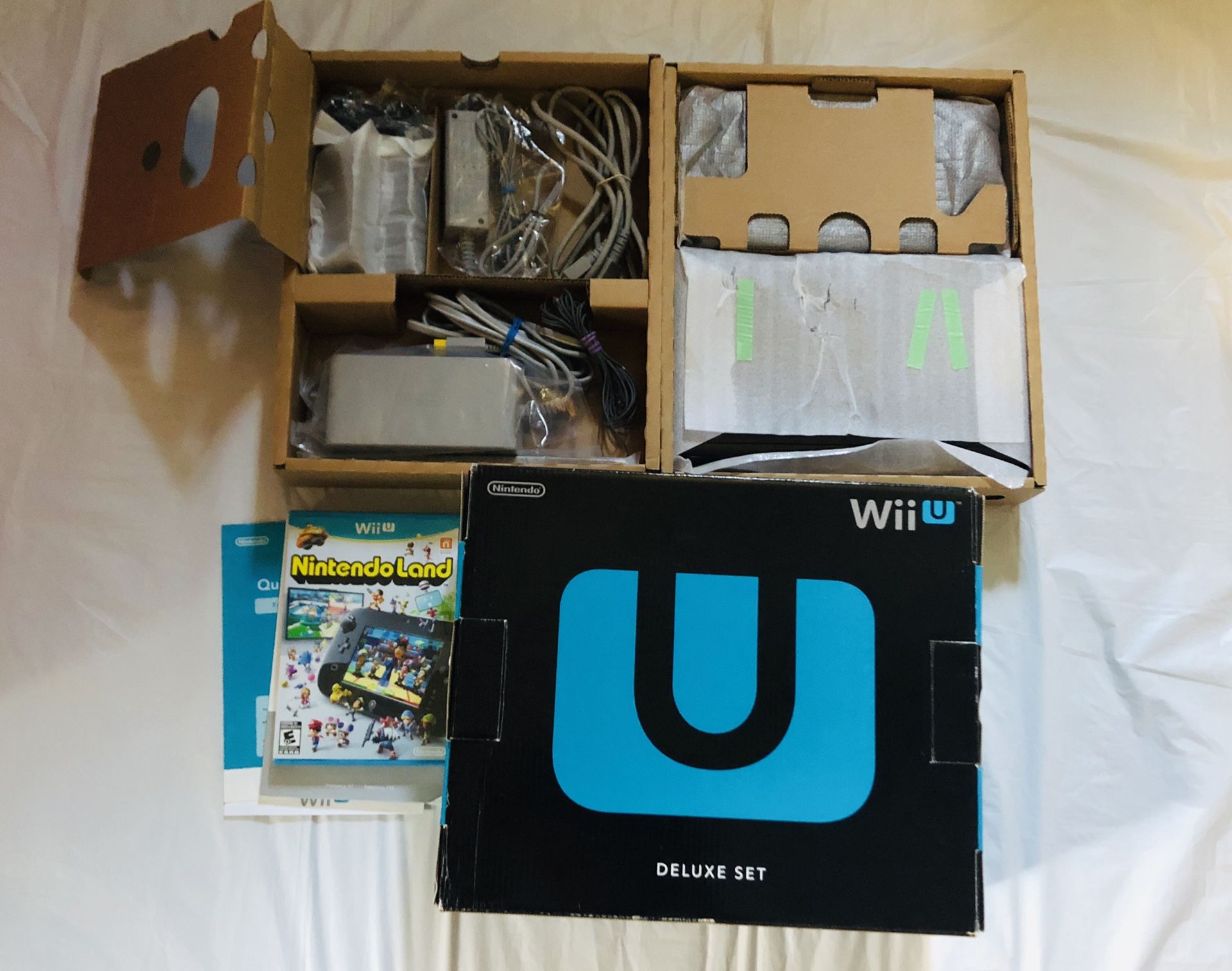 Nintendo Wii U complete in box