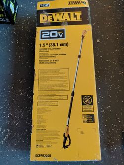 Dewalt 20V Max pole pruner