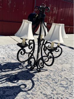 Maxim Lighting Manor 9 -Light Oil-rubbed Bronze Metal Chandelier