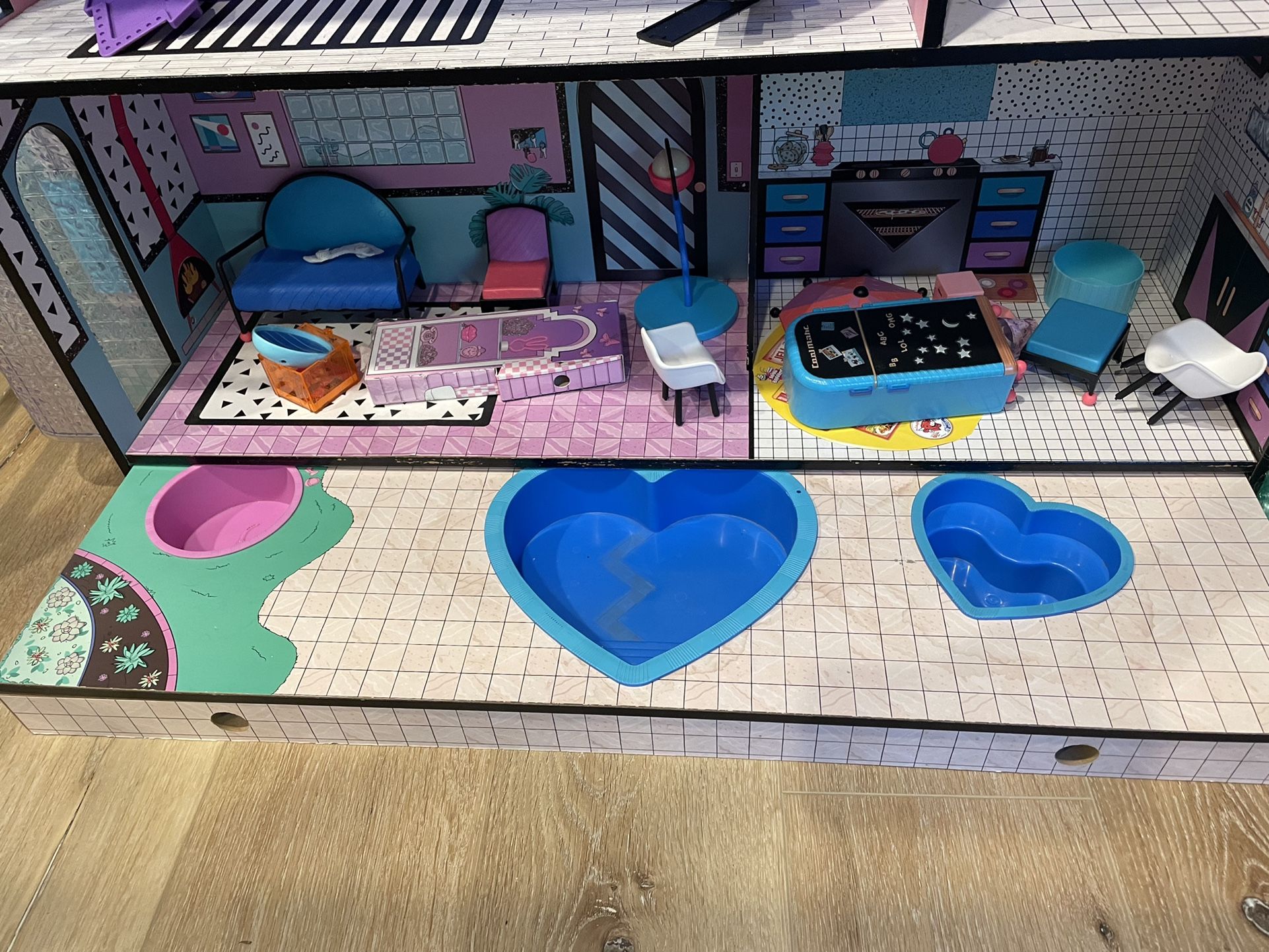 LOL Surprise OMG House of Surprises – New Real Wood Dollhouse w/ 4 Floors -  NEW for Sale in Long Beach, CA - OfferUp