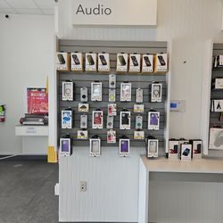 iPhone and Samsung Cases And Screen Protectors