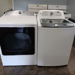 Kenmore Set washer And dryer Electric 