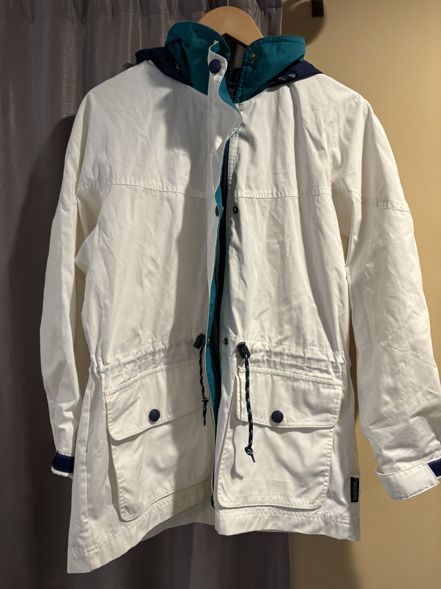 Women Rain Travel Jacket Size Small