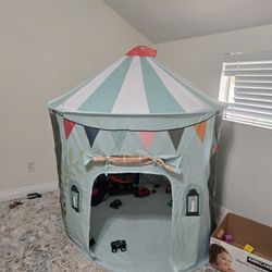 Children's Playhouse 