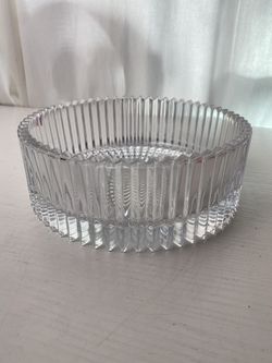 Vintage Mikasa Diamond Fire Crystal Cut Hostess Serving Bowl 8.25” x 3” Inches (Rare Glass!) Retail $50+