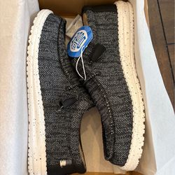 Hey Dudes Wally Sox Stitch -  Men’s Shoes - Size 10 - New