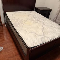 Wood Full Size Bed With Box Spring & Mattress