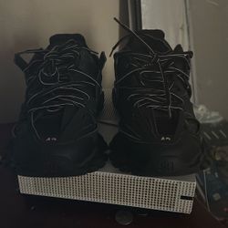 Balenciaga tracks