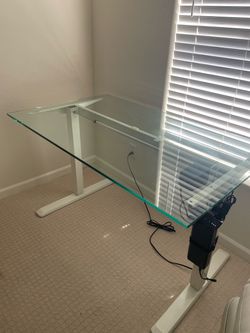 Standing Desk (Glass Top)