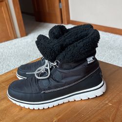 Sorel Carnival Explorer Boots - Women’s Size 8.5