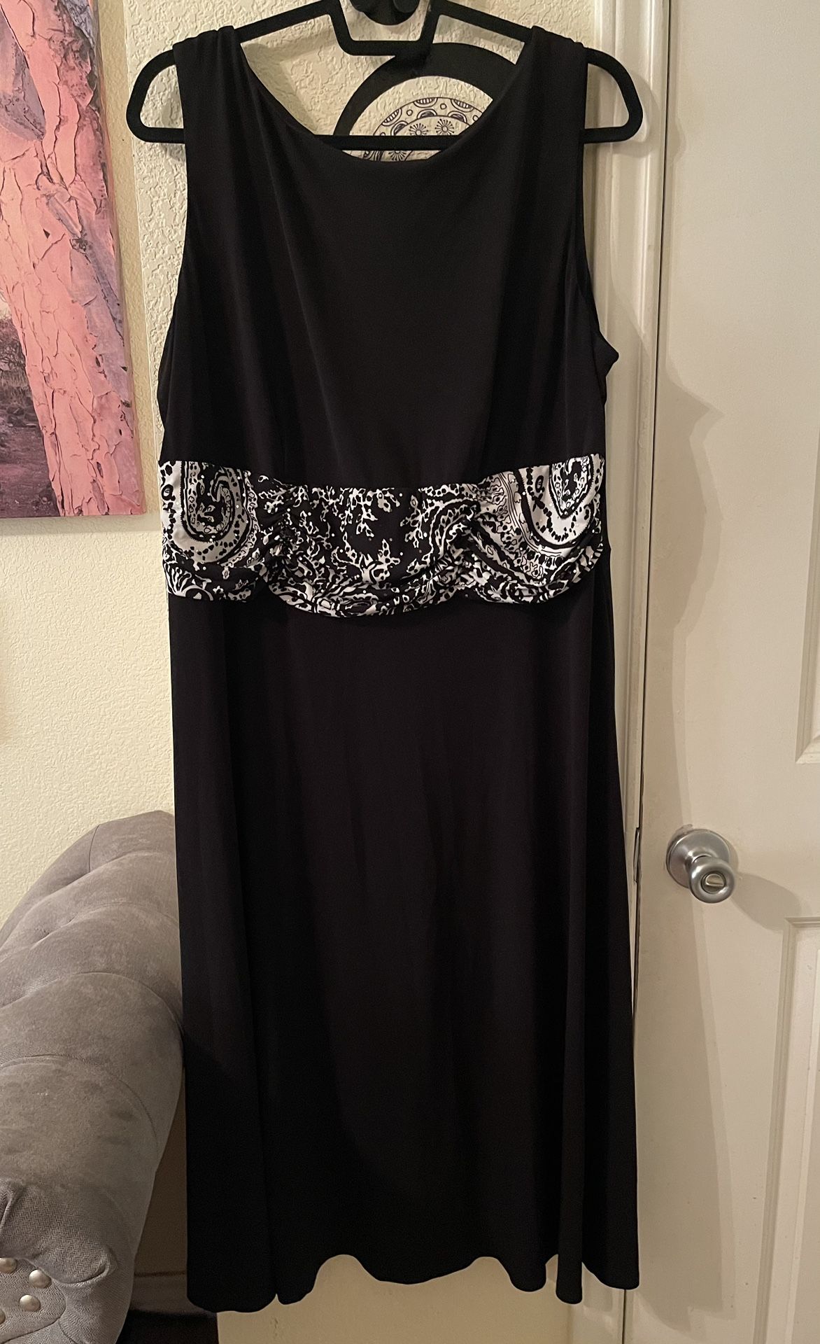 Jessica Howard Plus Size Womens Elegant Black and White Dress size 20W pre-