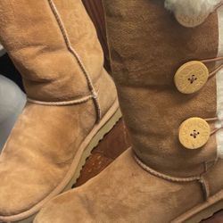 Uggs Boots Size 7 Great Shape