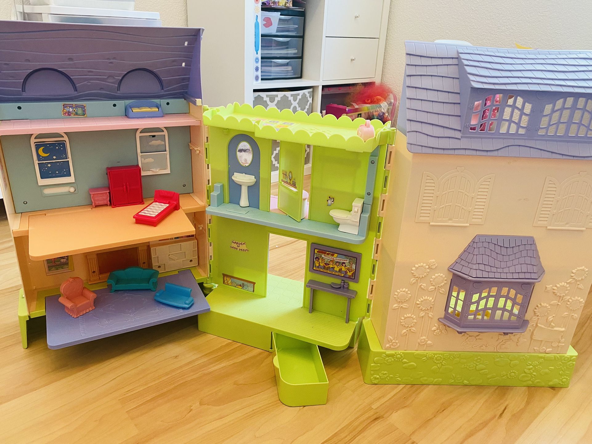Mrs goodbee dollhouse sale