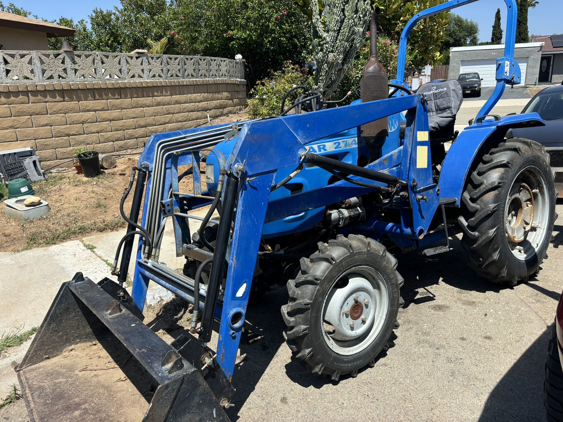 Front Loader Tractor 4x4