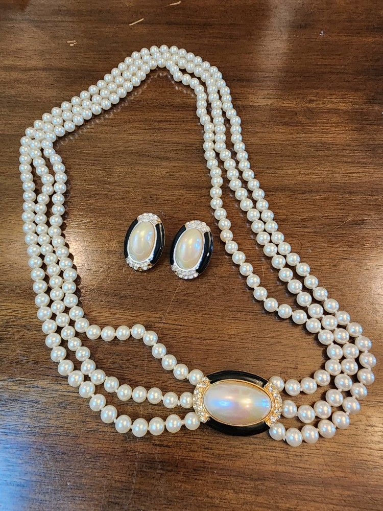 Pearl Costume Jewelry Vintage