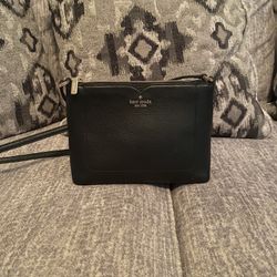 Black Kate Spade Crossbody Purse