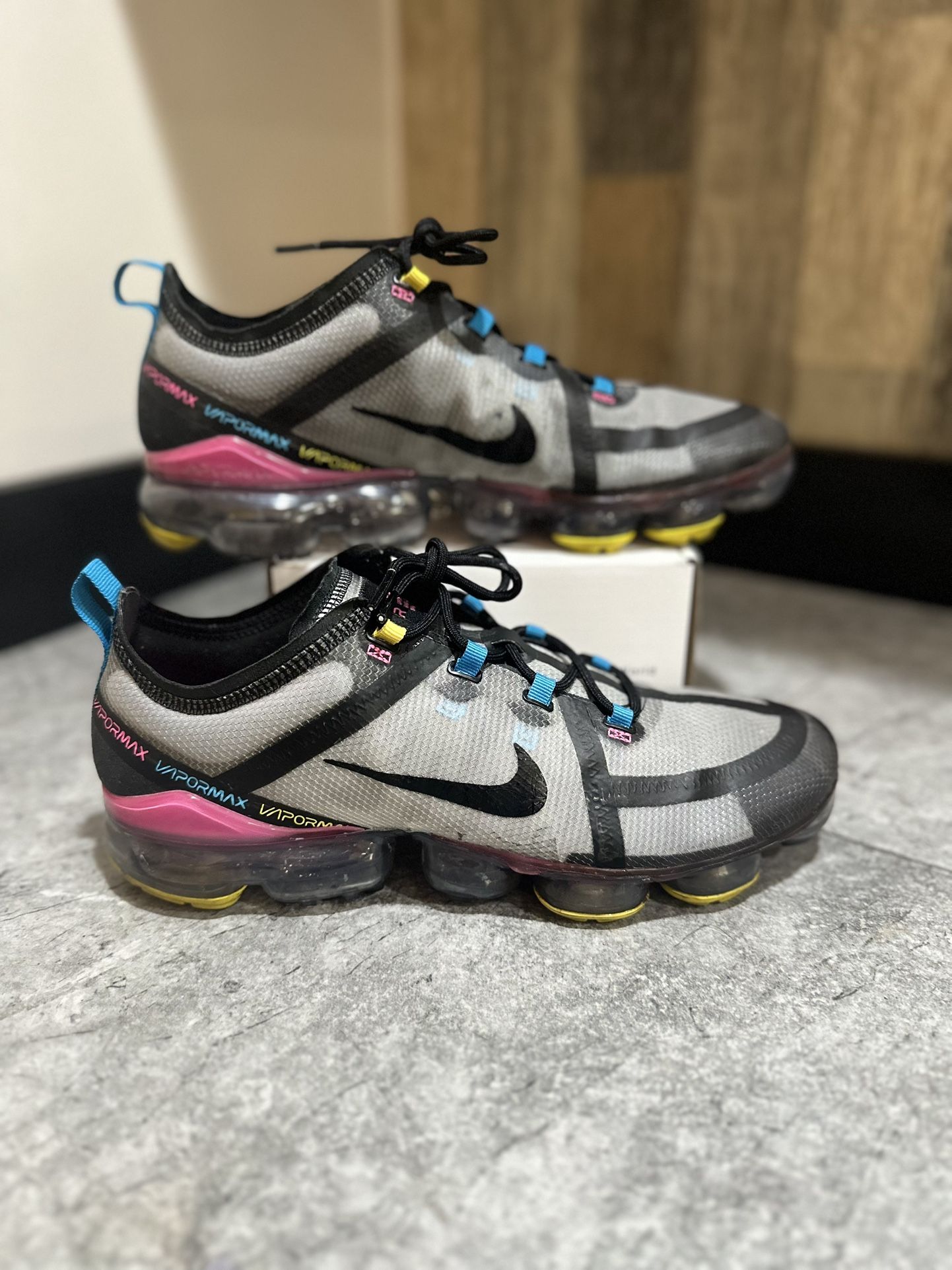 Men’s Nike Shoes 10.5