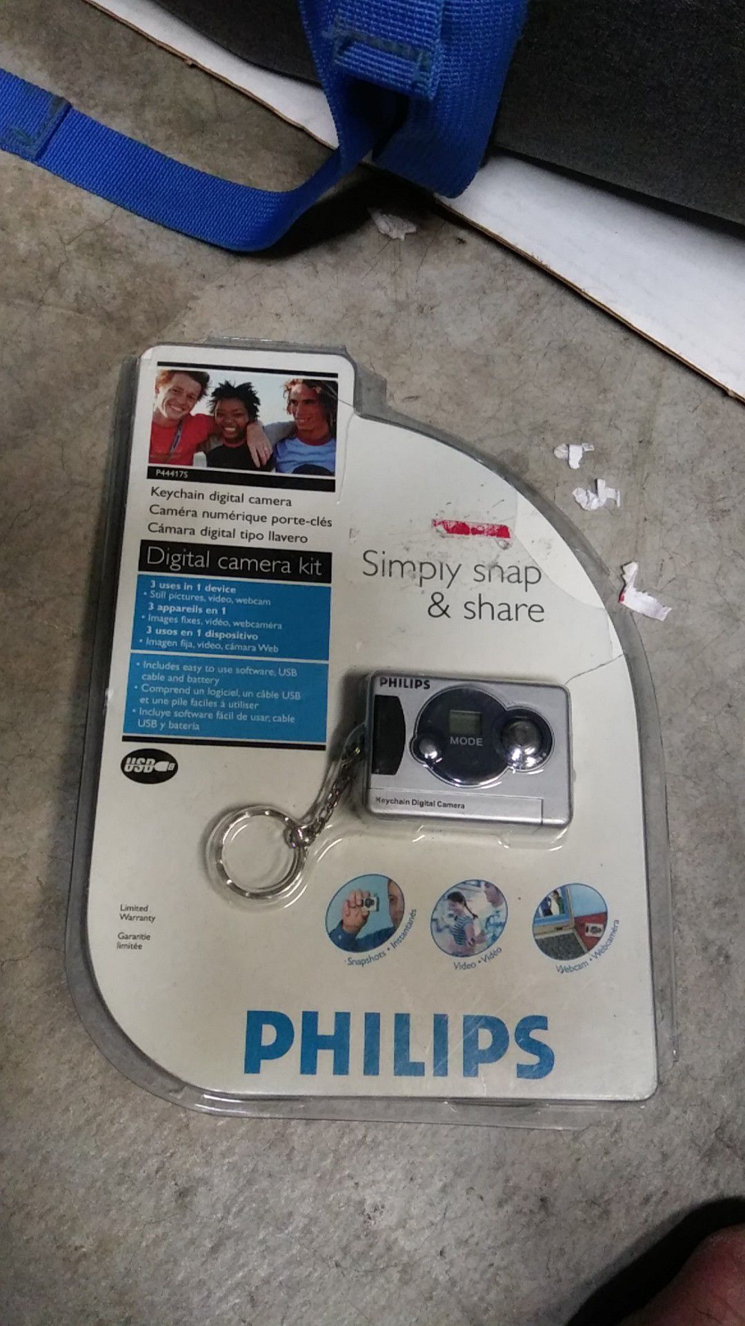 Phillips keychain digital camera