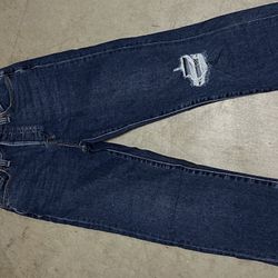 Women’s Levi Jeans 