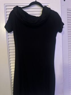 Black Lace Dress with Ruffled short sleeves and ruffled detail Size Medium - $15