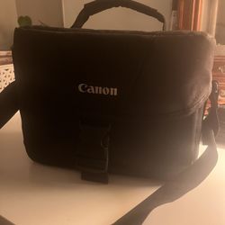 Canon Rebel T7 Digital Camera Bundle