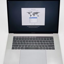 MacBook Pro 15 16GB 500GB i7 Touchbar Space Grey New Charger  Warranty 
