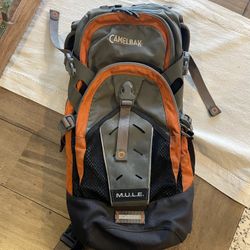 CAMELBAK M.U.L.E. - Trail Running/ Hiking Hydration Pack