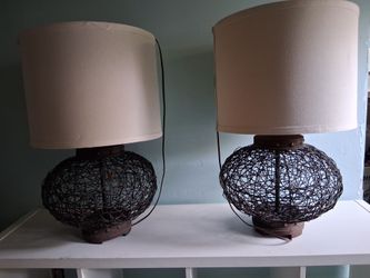 Lamp Set.