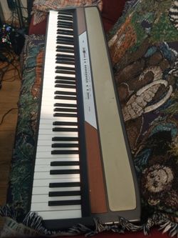 KORG SP-250 Keyboard