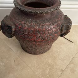 Detailed Ceramic Pot 