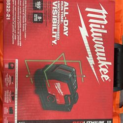 Milwaukee USB Red Lithium Green Cross Line, Laser, And Plum Points Read Below