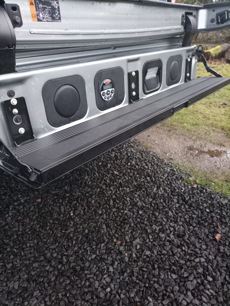 Tailgate Stereo And Installation