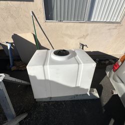 90 Gallon Water Tank - Brand new/Never Used 