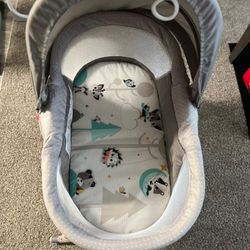mini crib for baby