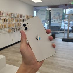 Apple iPhone 12 (Unlocked) - Pre-Owned