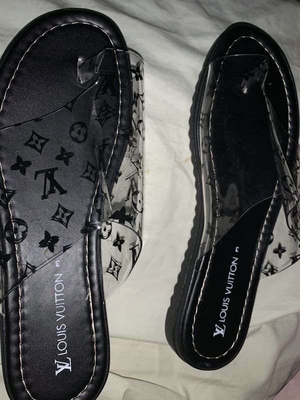 Louis Vuitton Women’s Sandals Size 3 for Sale in Queens, NY - OfferUp