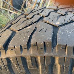 4 Used W Tread Left Nitro Eco Grabber Tires 275/65/r18