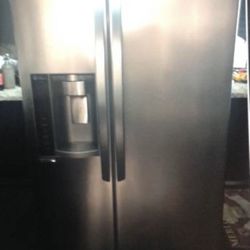 Lg Stainless Steel Fridge 