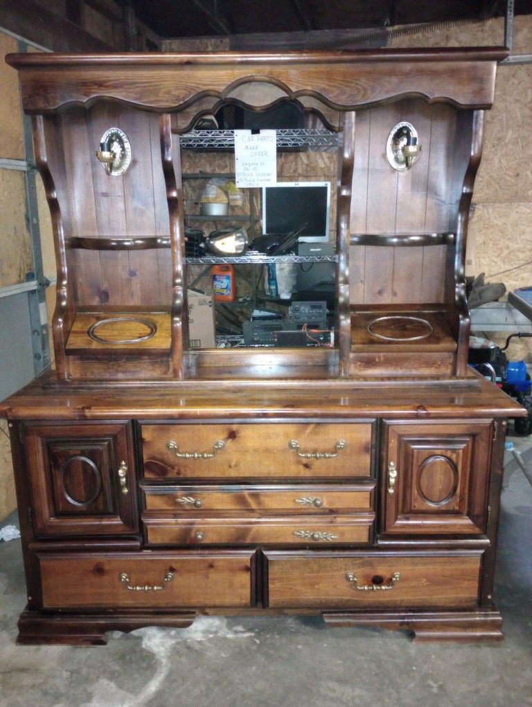 Vanity Dresser