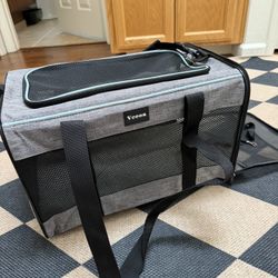 Vceoa 17.5x11x11 Inches Cat, Dog Carrier for Pets Up to 16 Lbs