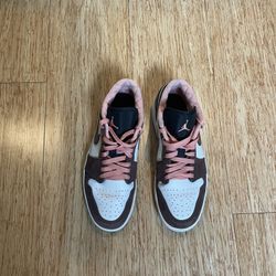Jordan 1 Mocha lows