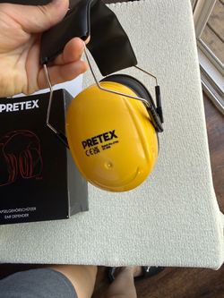 (#33)Ear Defenders by Pretex